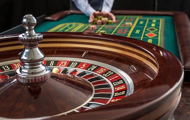 Paito Warna live dealer studio with multi-camera feed showing Andar Bahar table